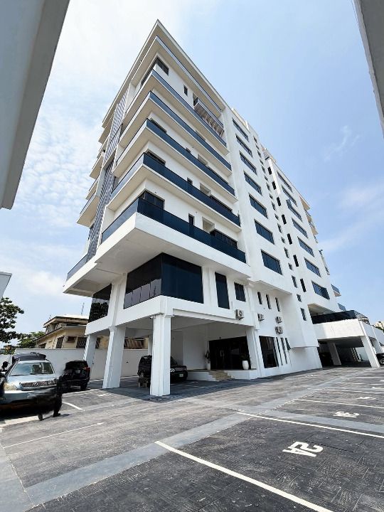 Three bedroom apartment in a serene neighborhood