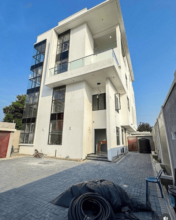 Six bedroom detached duplex (477bananaisland) in Banana Island