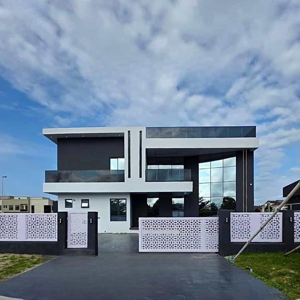 Five bedroom detached duplex (243ajah) in Ajah