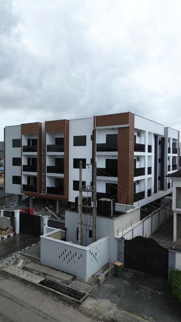 Three Bedroom apartment (23lekkip1) in Lekki Phase 1