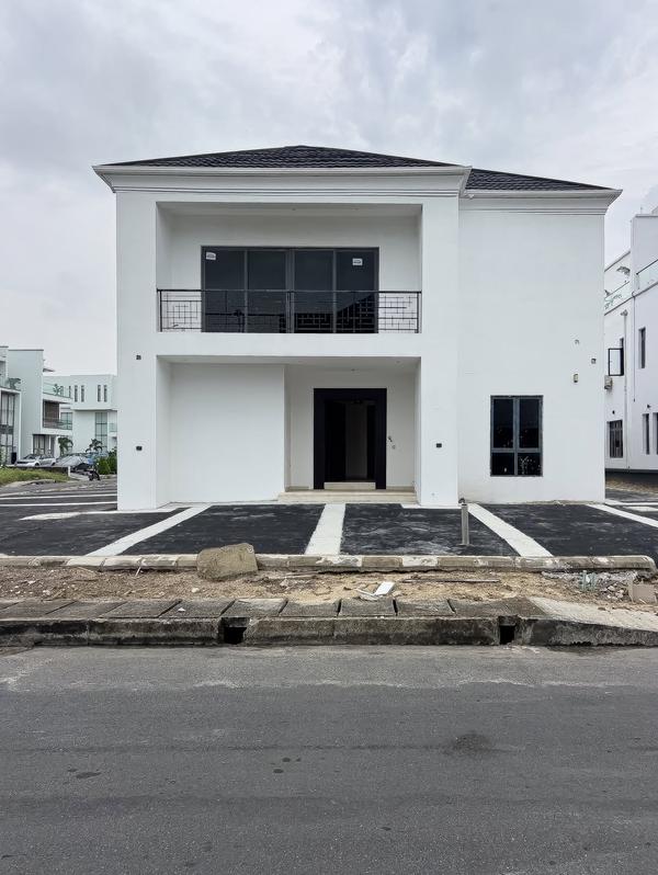 Spacious five bedroom detached duplex (834ikate) in Ikate