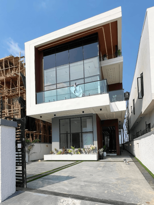 Five bedroom detached duplex (399ajah) in Ajah