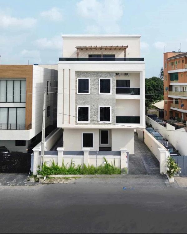 Contemporary six bedroom detached duplex (371lekkip1) in Lekki Phase 1