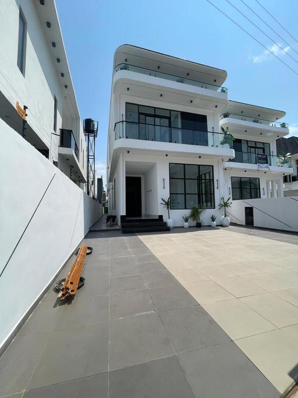 Luxury five bedroom detached duplex (191orchid) in Orchid Road