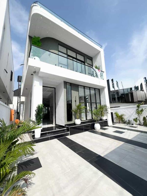 Contemporary four bedroom detached duplex (348ajah) in Ajah