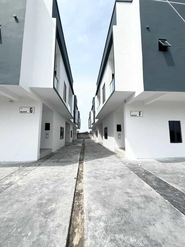 Newly built four bedroom terrace duplex (219orchid) in Orchid Road