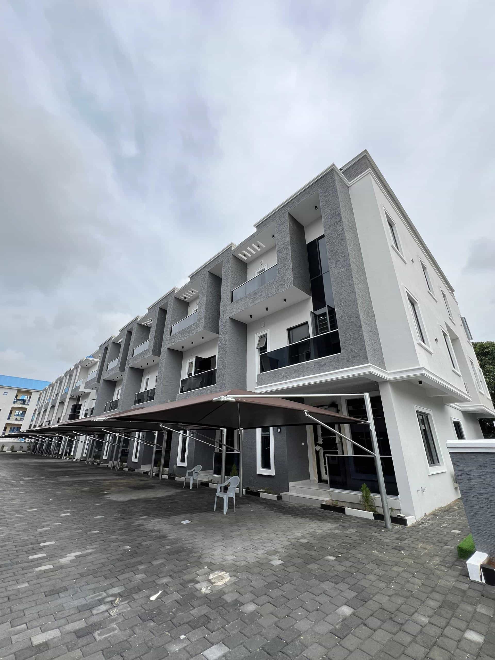 Four bedroom terrace duplex (461victoria island)