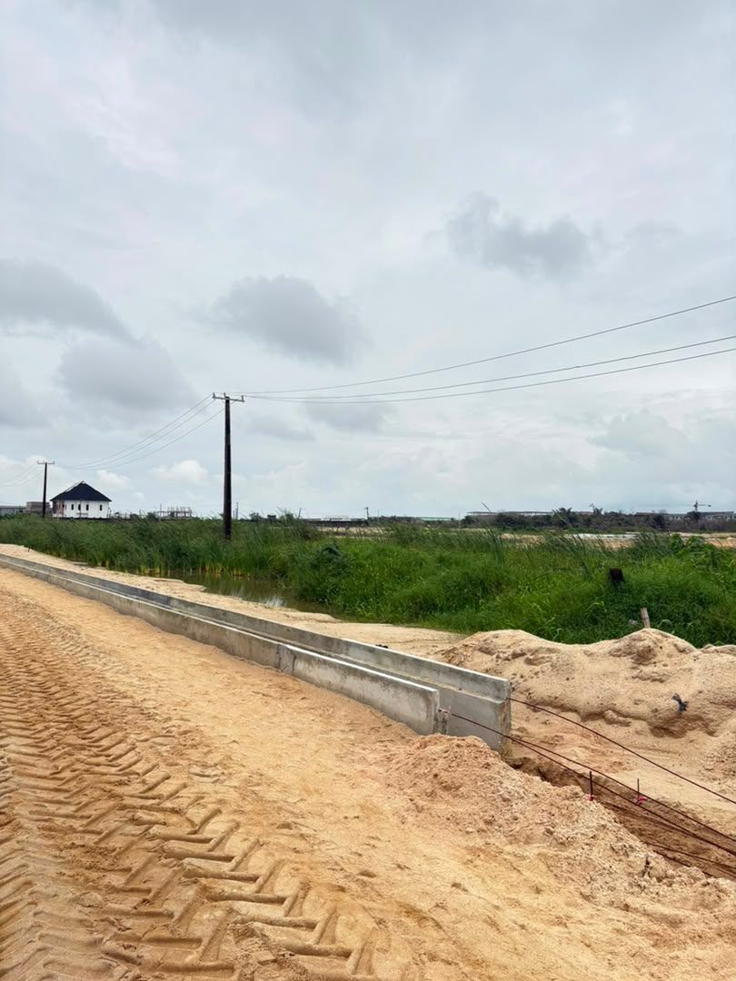 Prime commercial 2653 sqm land