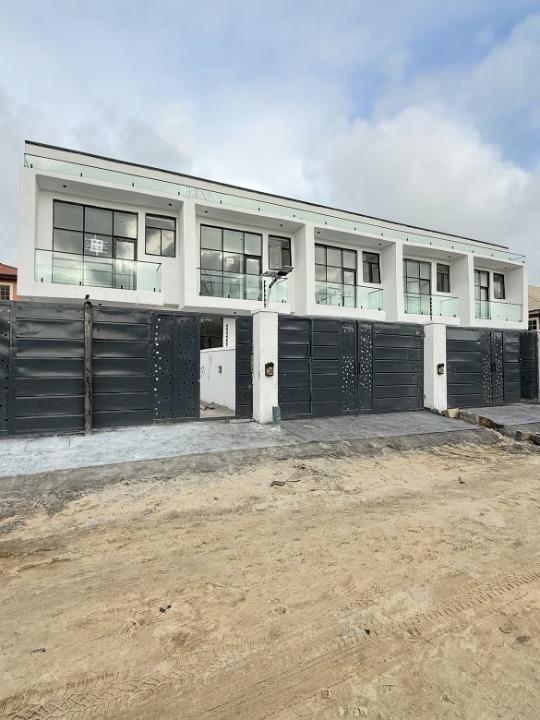 Three bedroom terrace duplex in Sangotedo