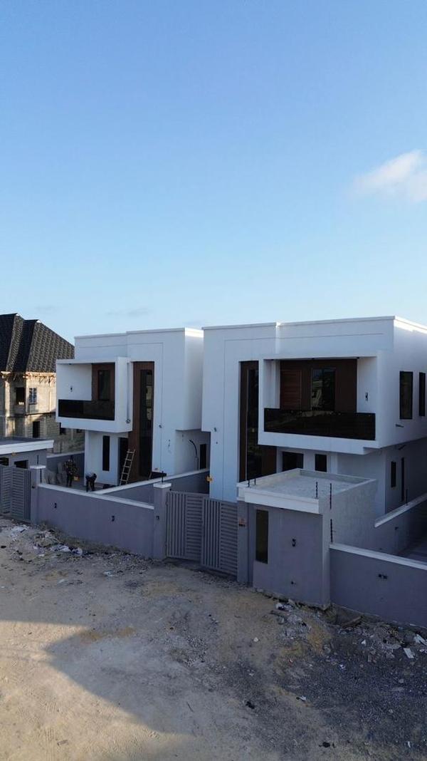Four bedroom semi detached duplex (50orchidlekki) in Orchid Road