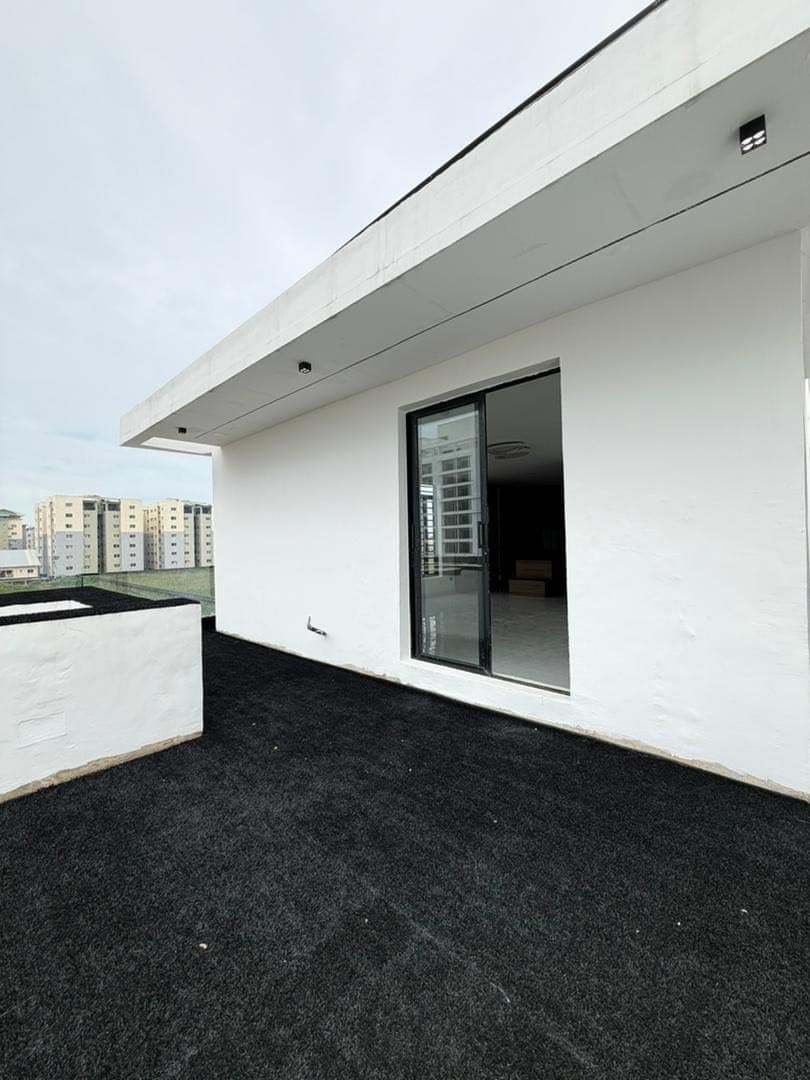 Five bedroom detached duplex – photo 10
