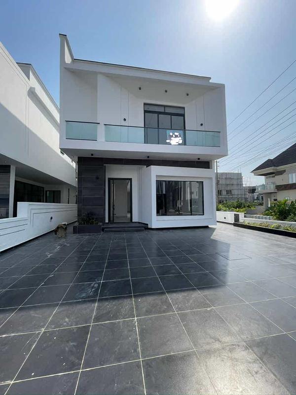 Five bedroom fully detached duplex (438ikota) in Ikota
