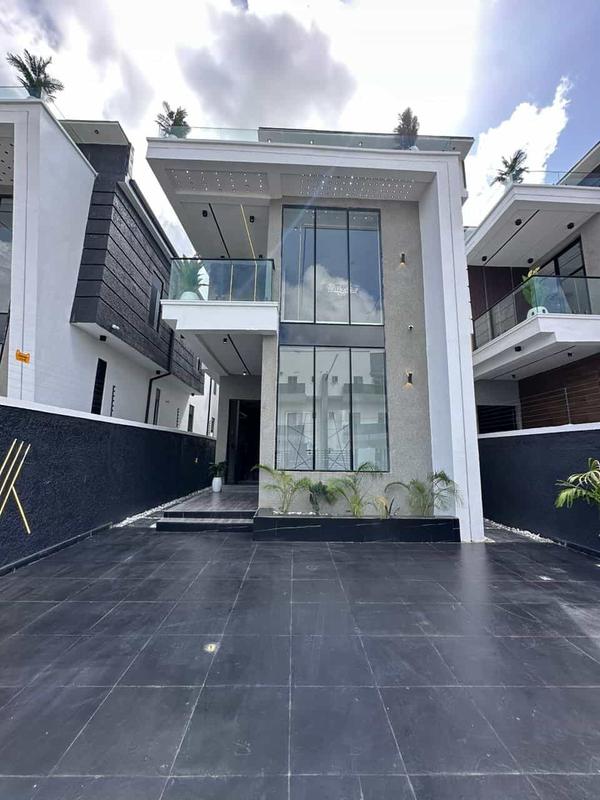 Newly built five bedroom detached duplex (224ajah) in Ajah