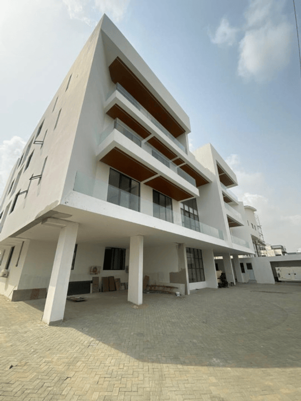 One bedroom serviced apartment (394lekki) in Lekki