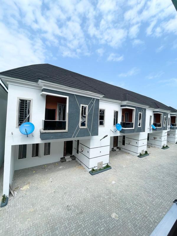 Four bedroom terrace duplex (21ajah) in Ajah