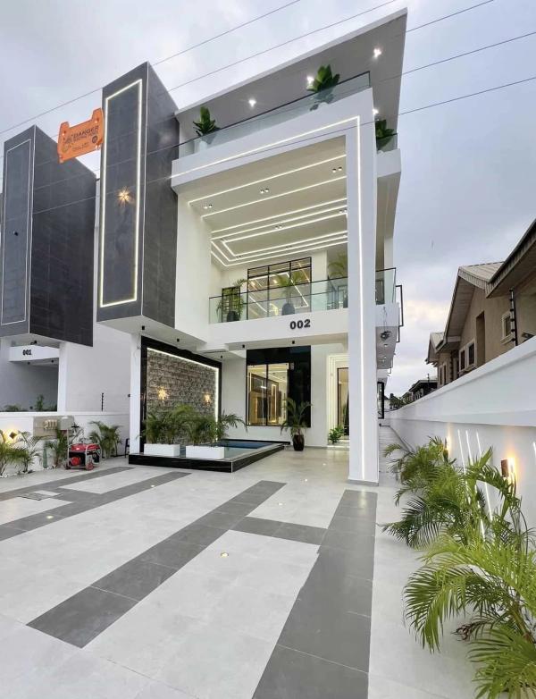 Newly built five bedroom detached duplex (371ikota) in Ikota