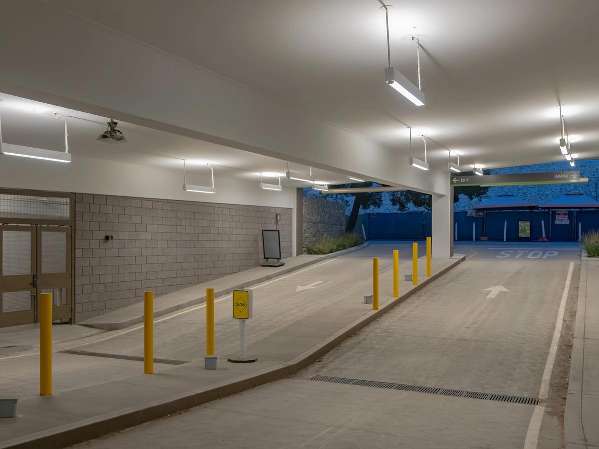 COH Parking Garage