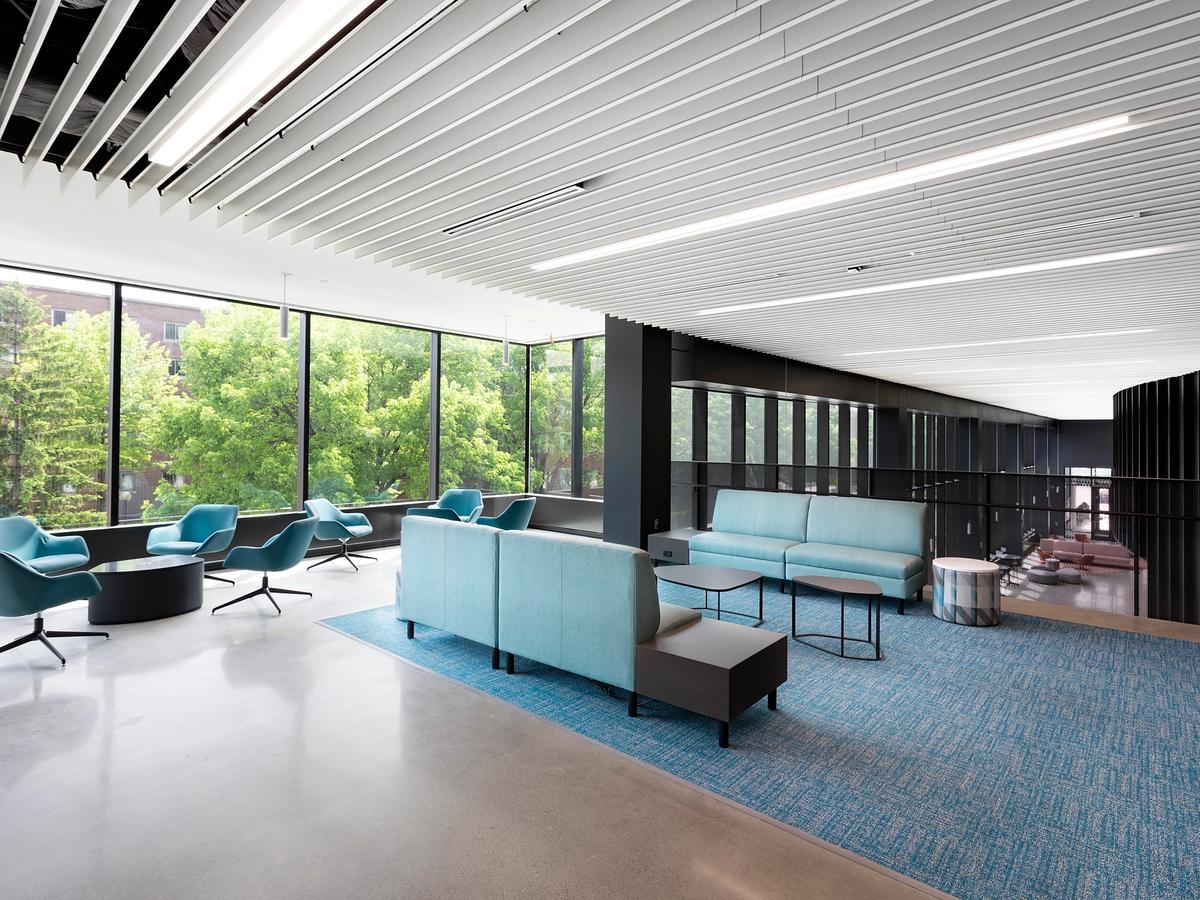 University of Minnesota - Health Sciences Education Center