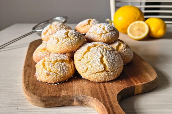Biscotti profumati al limone 