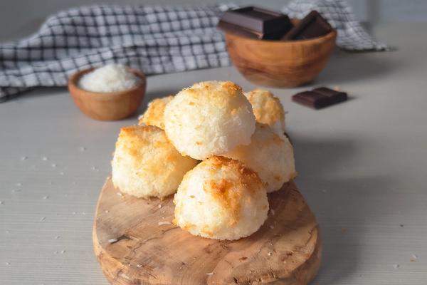 Biscottini al cocco solo 3 ingredienti in friggitrice ad aria 