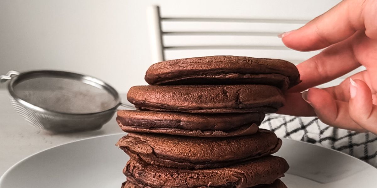 Pancakes vegani al cacao solo 5 ingredienti