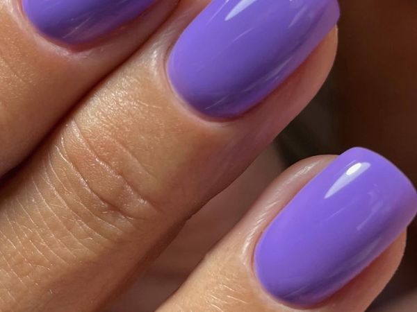 Manicura con Esmaltado