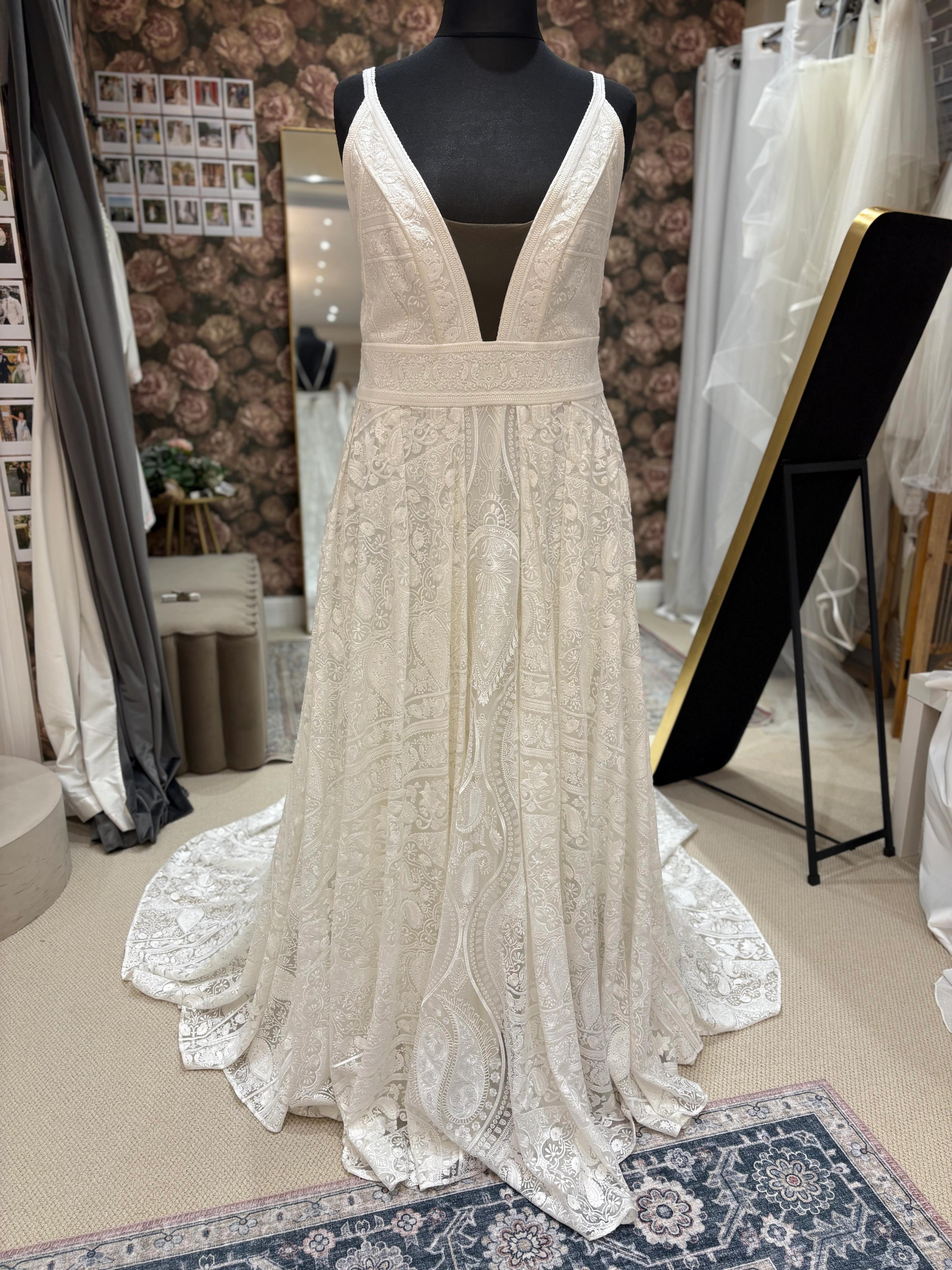 Rue De Seine wedding dress, UK 22