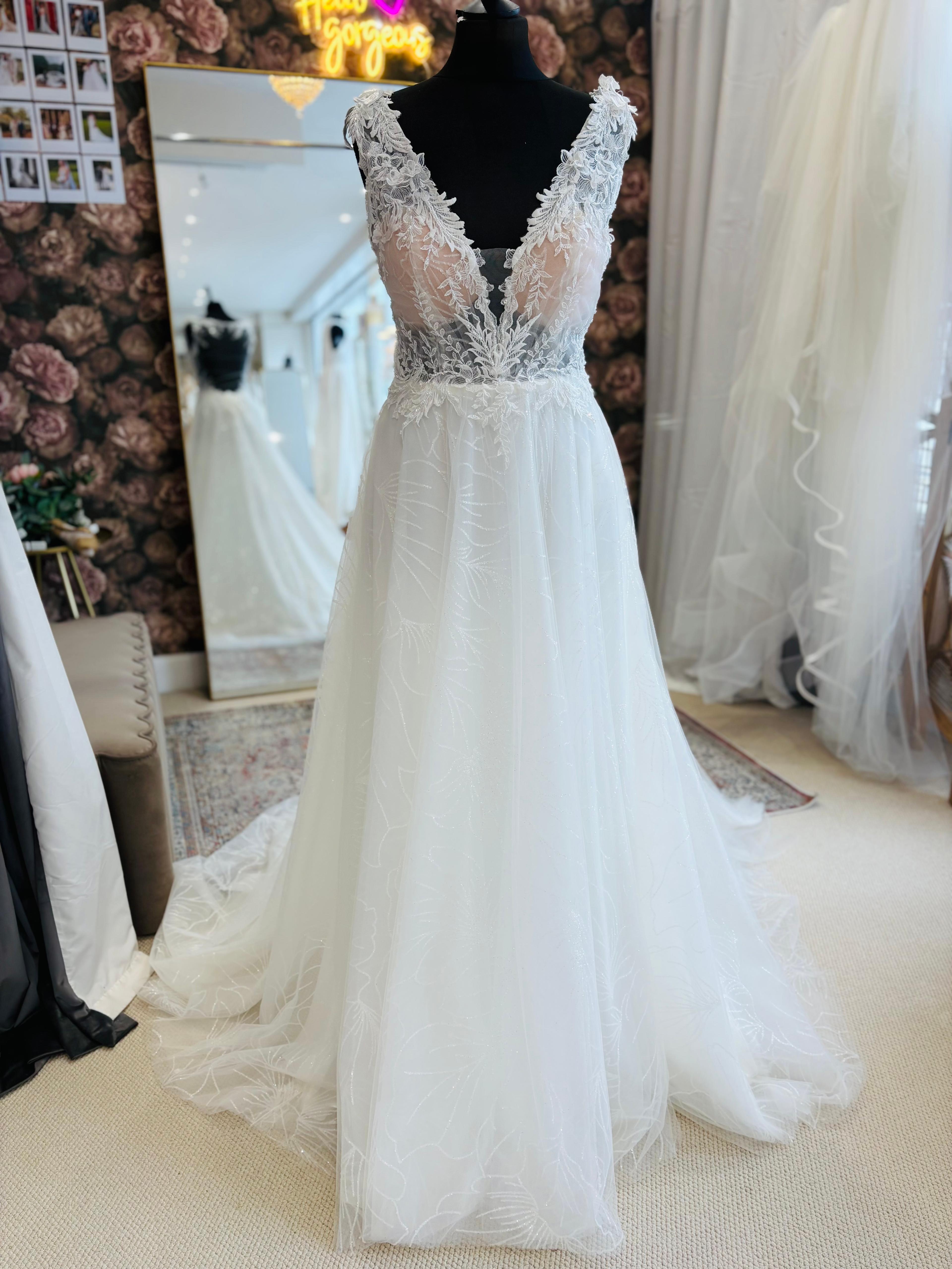 Nicole Milano wedding dress, UK 10