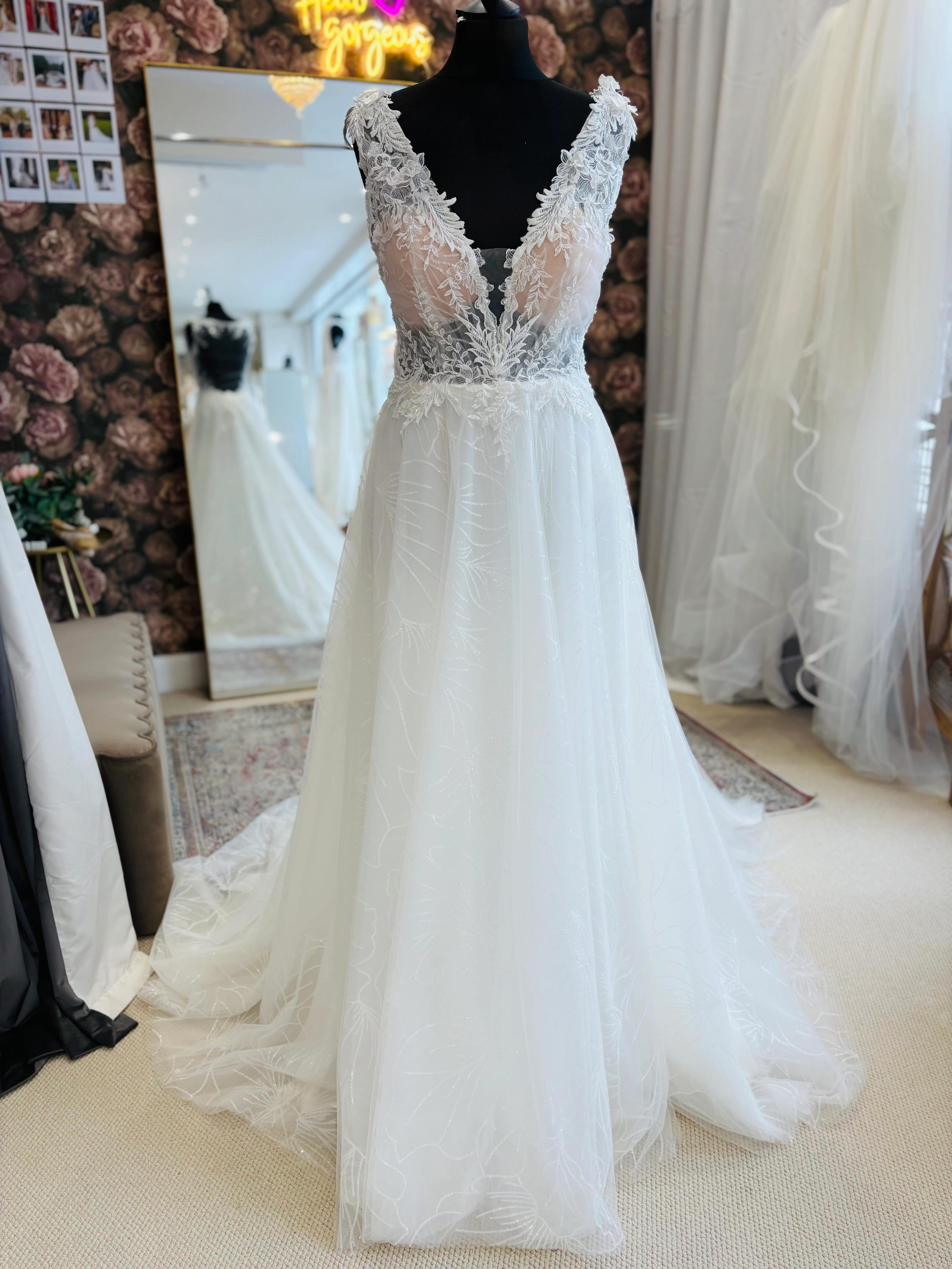 Nicole Milano wedding dress, UK 10