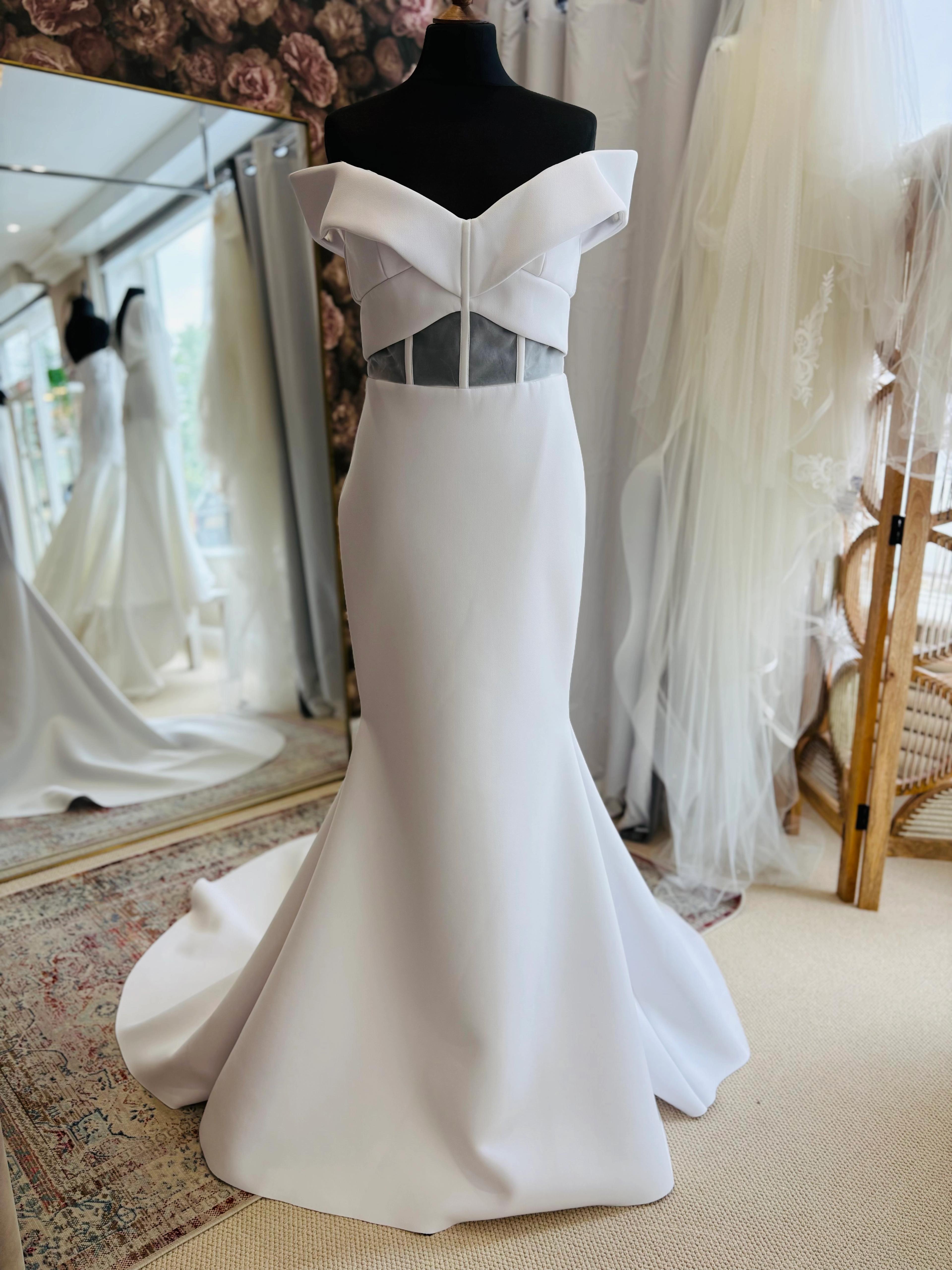 Chosen wedding dress, UK 12