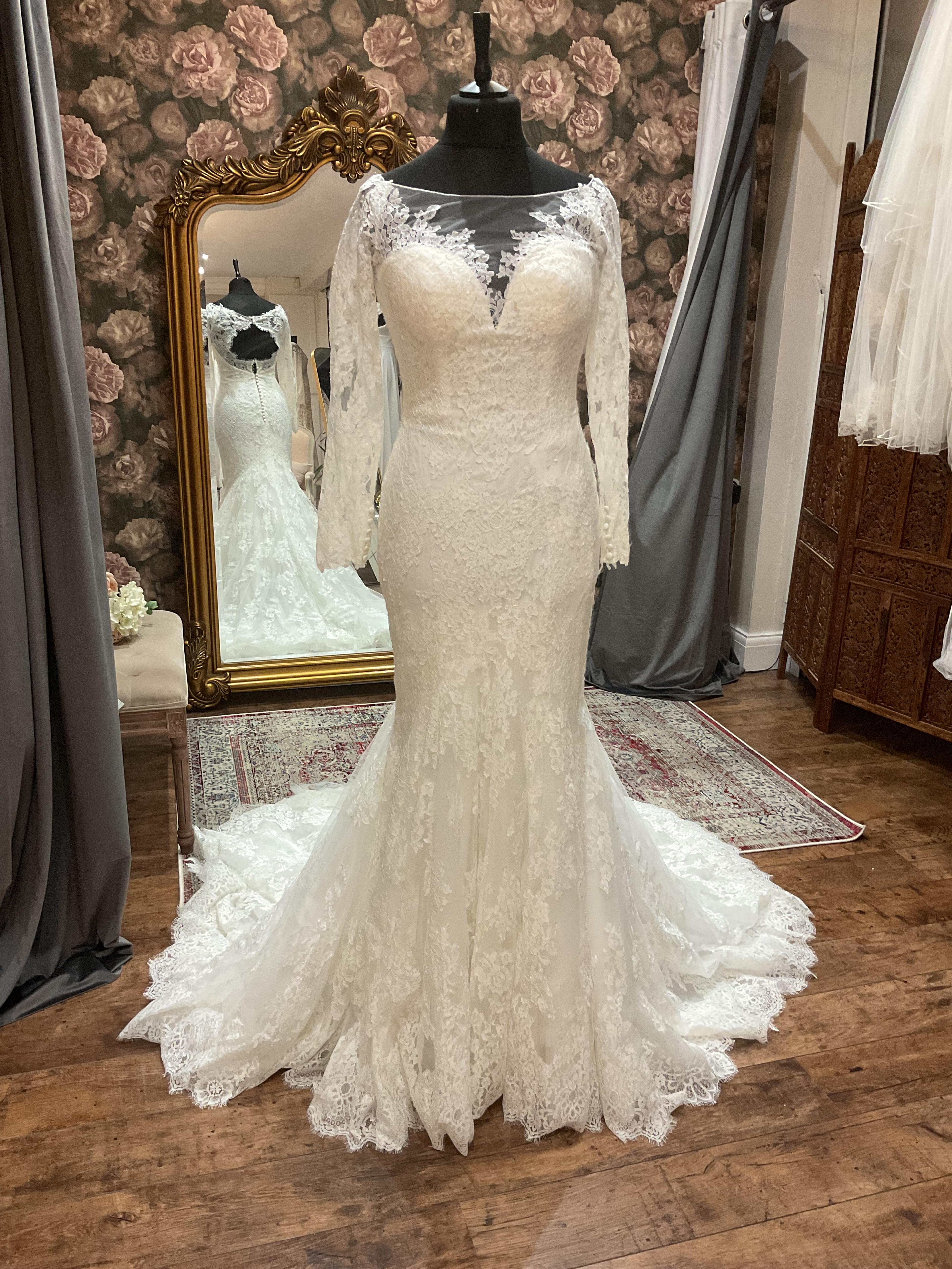 Alfred Angelo wedding dress, UK 10