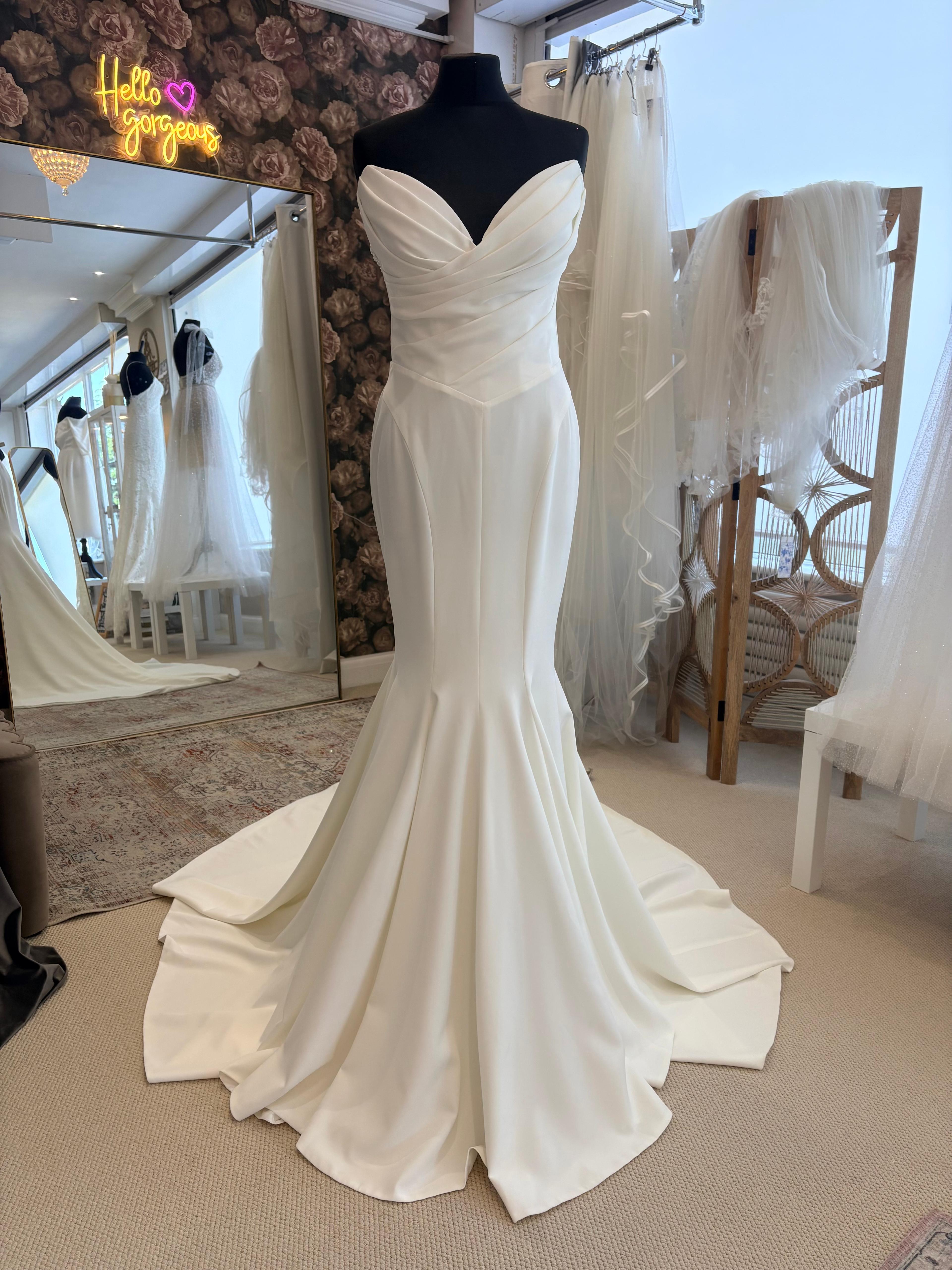 Wona wedding dress, UK 10