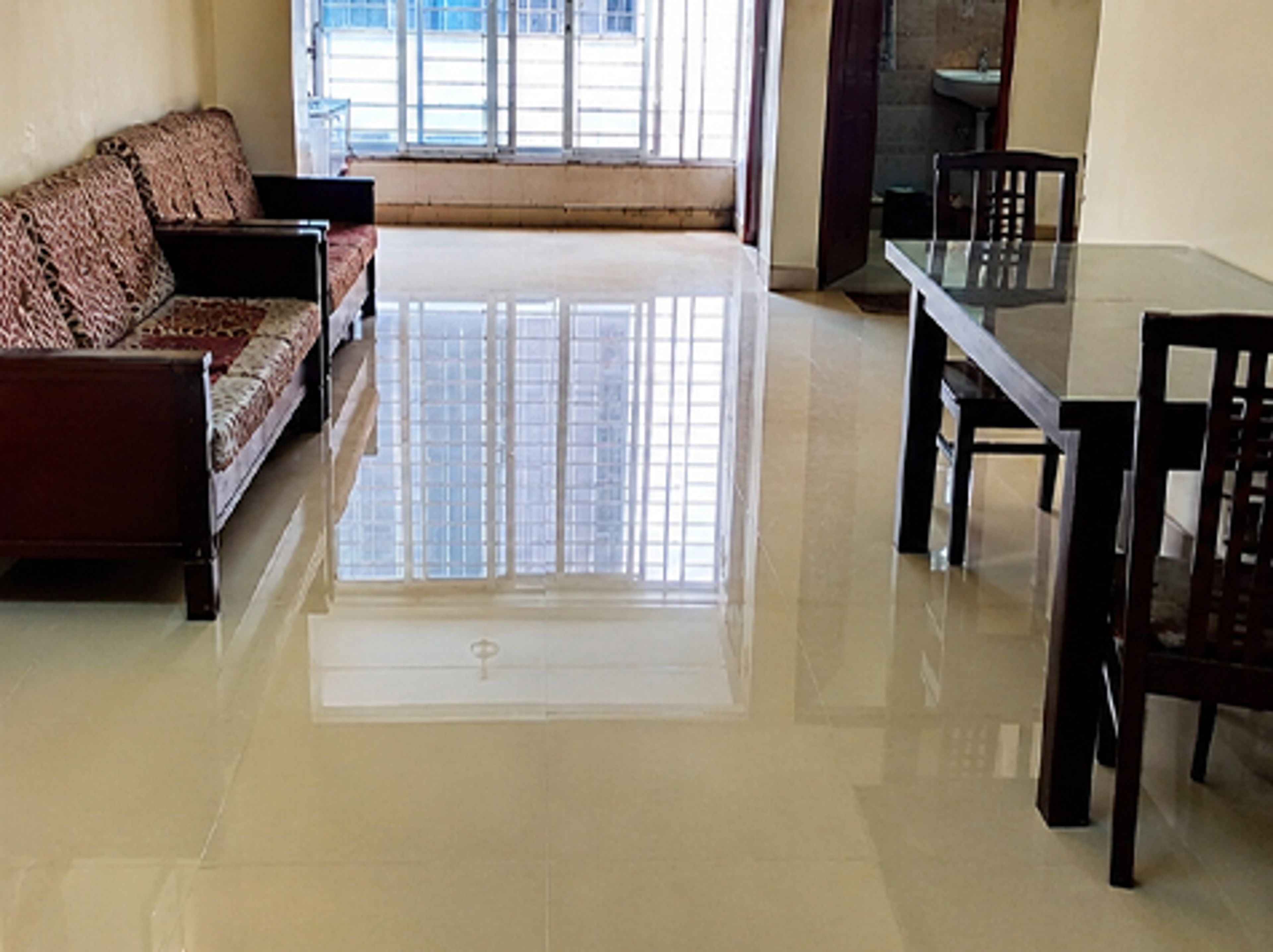Looking for the best deep cleaning service in Bangladesh? Safai provides premium home and office deep cleaning with trained professionals, modern tools, and eco-friendly chemicals to ensure a healthier, cleaner living space.