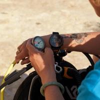 Suunto Nautic S AMOLED 顯示 新一代 GPS 潛水電腦錶 5