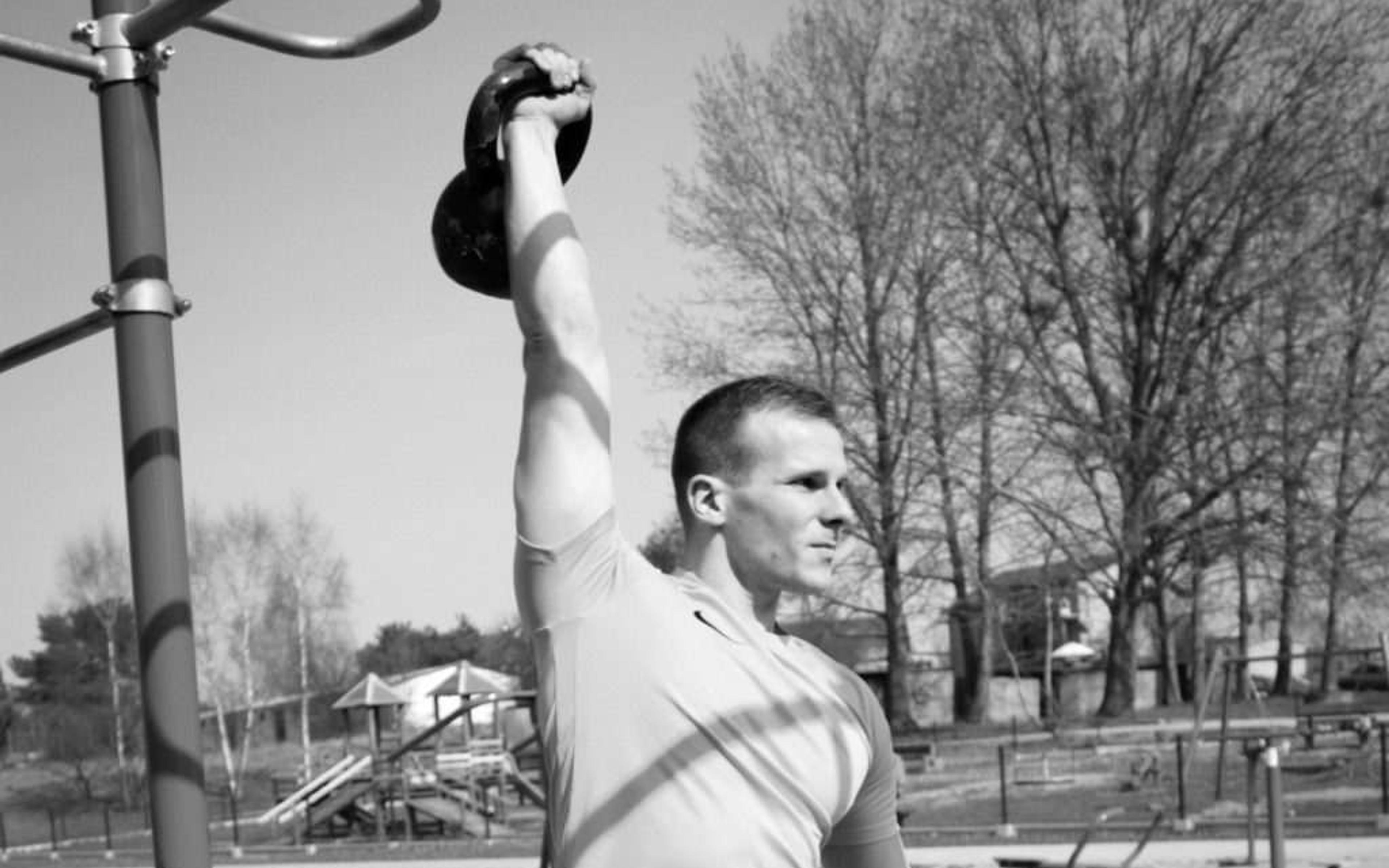 Trening HIIT – jak ćwiczyć i zalety treningu interwałowego