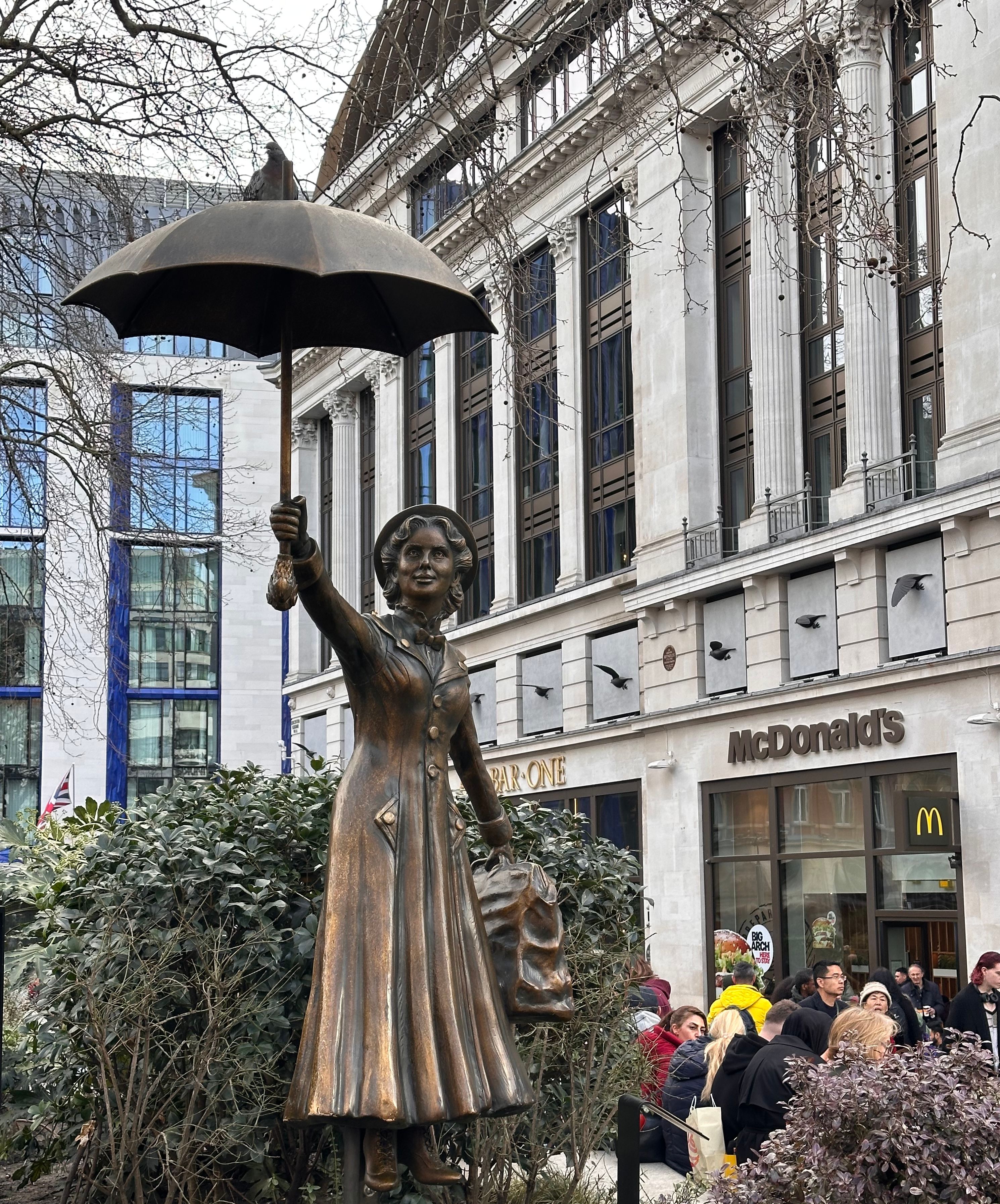 Poppins in Flight