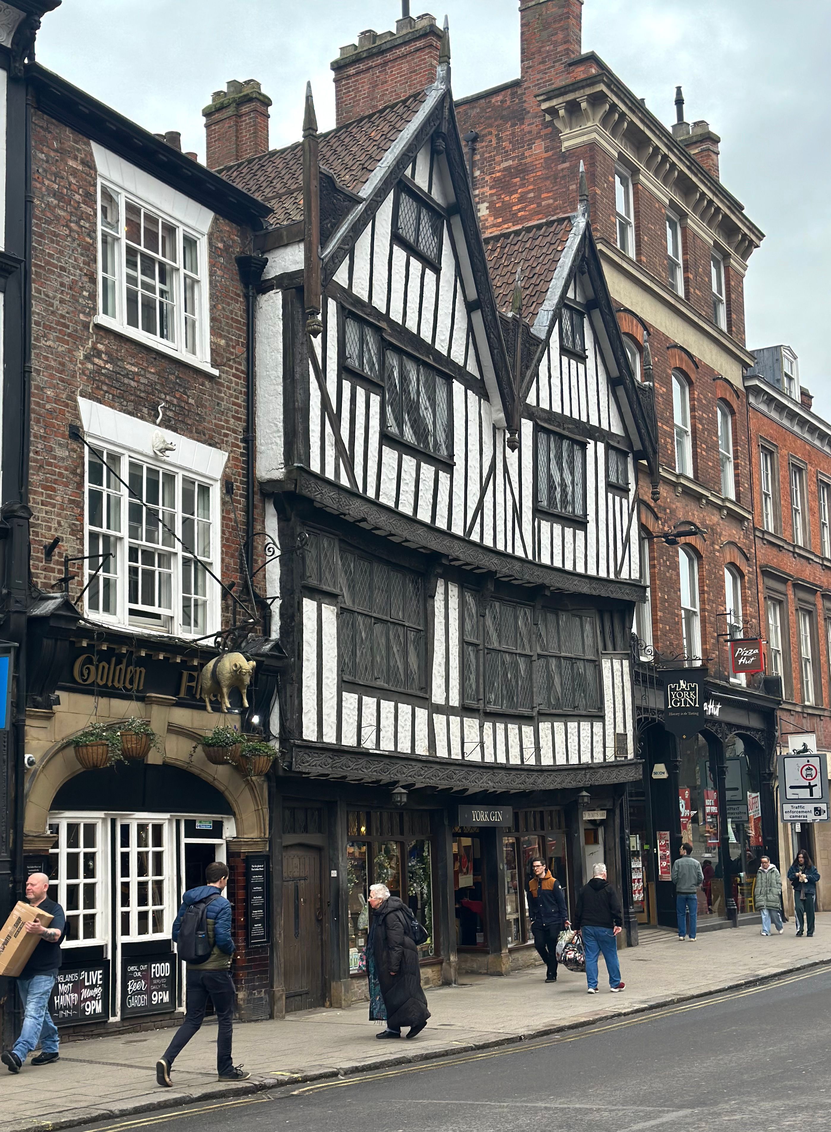 Travel With Me to: York