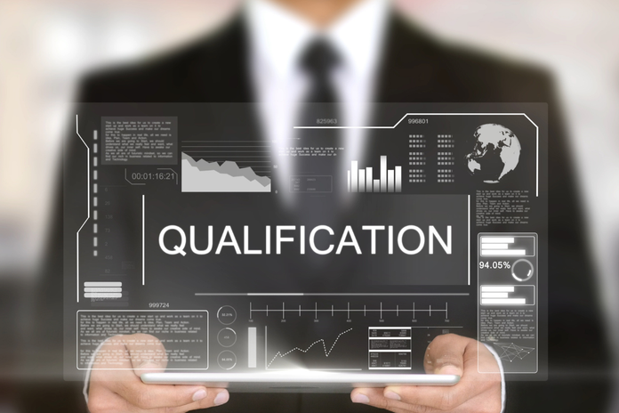 Is my surveyor qualified - how to know