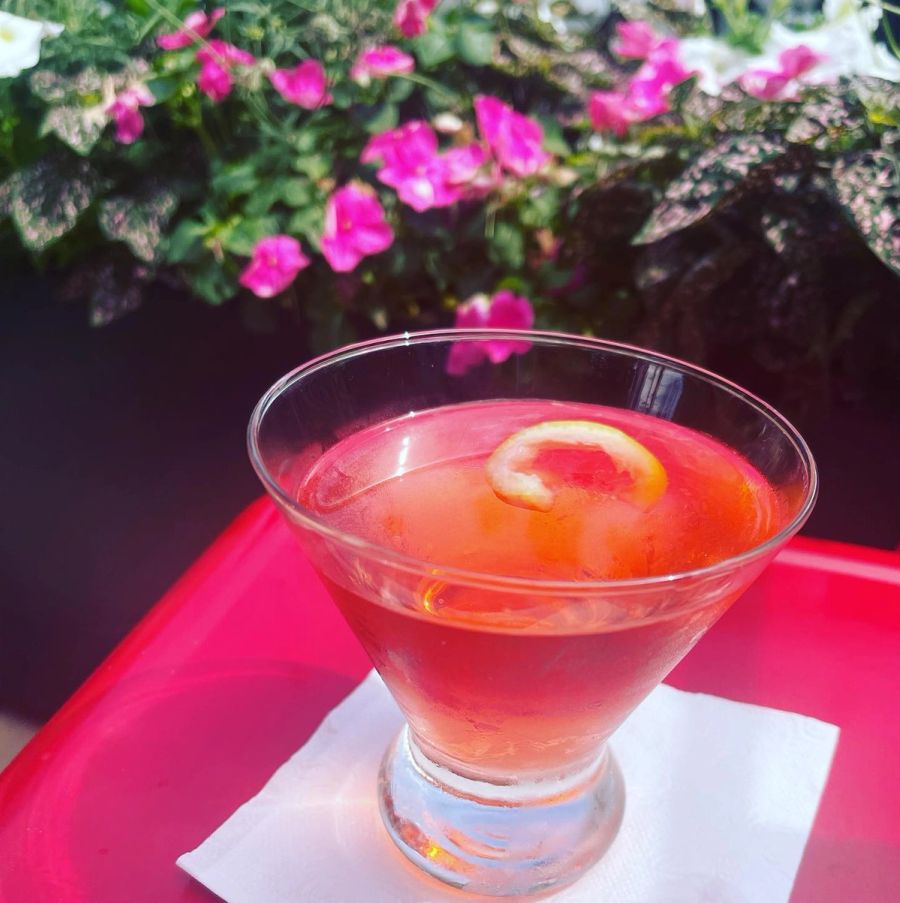 Pink cosmopolitan with pink flowers