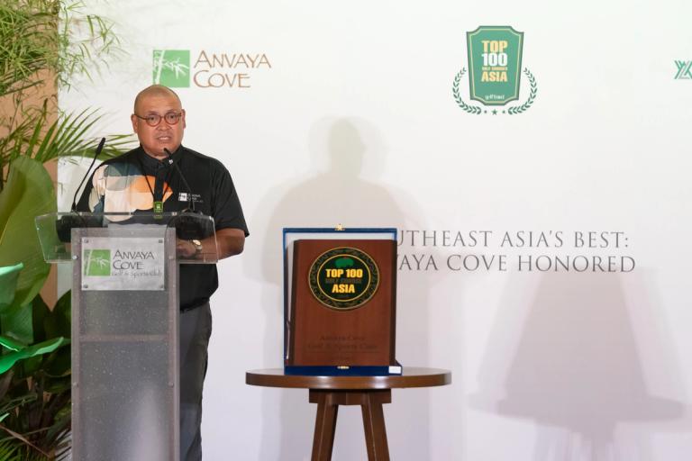 Raymund Bunquin, General Manager of Anvaya Cove Golf and Sports Club, formally accepting the award
