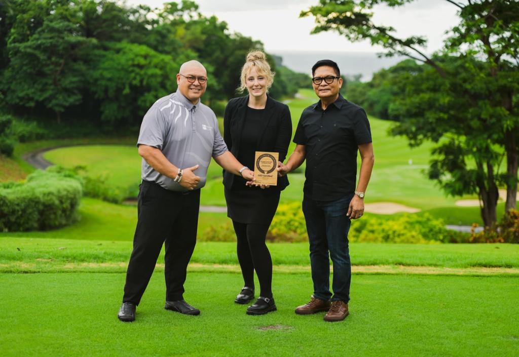 Raymond Bunquin, Anvaya Cove & Sports Club General Manager; Carole Kerrey, Director of Certification, Data, and Credibility for GEO Foundation; and Joe Dagdagan, Ayala Land golf courses General Manager at Anvaya Golf Course