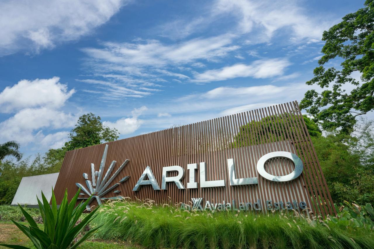 Signage showing estate name at Arillo, Nasugbu, Batangas