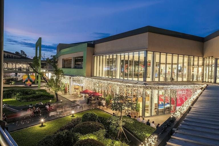 PHOTO Ayala Mall