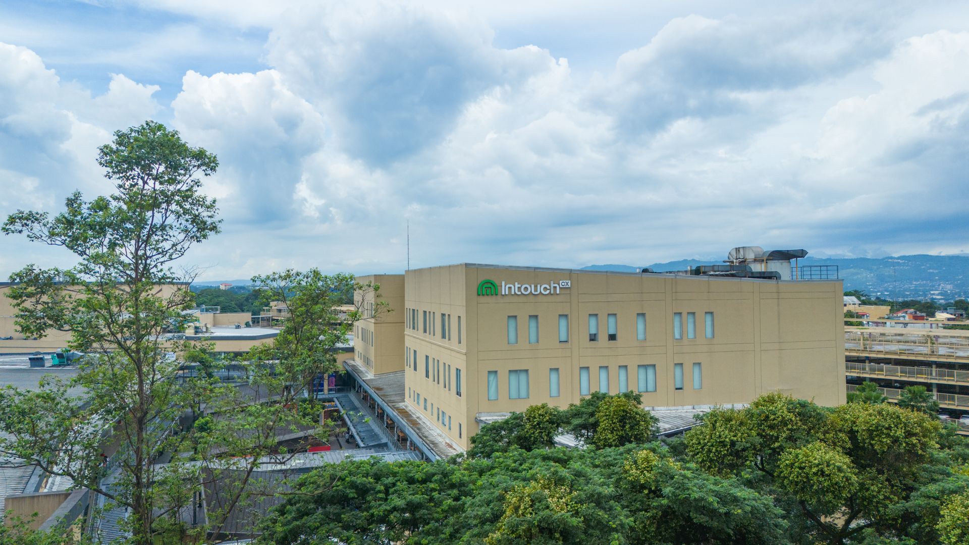 UP Town Center Corporate Center