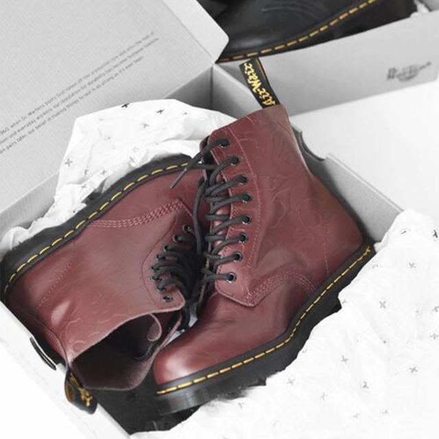 dr martens shoes