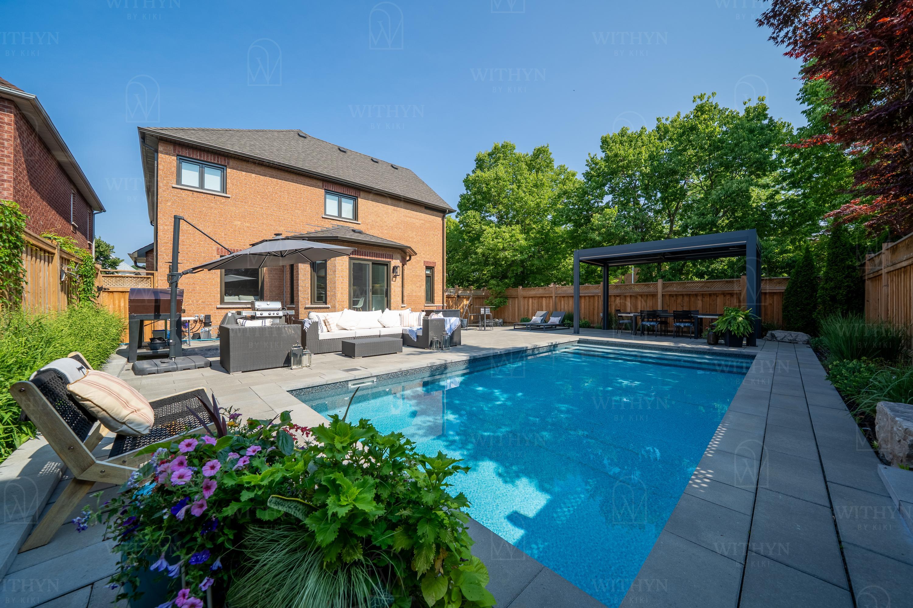 Outdoor Pool & Patio 3