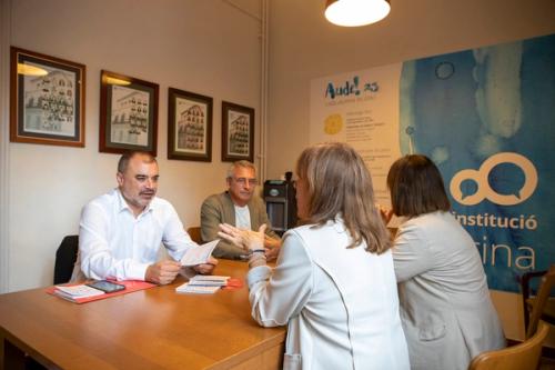 El Alcalde visita Casa Puigarnau