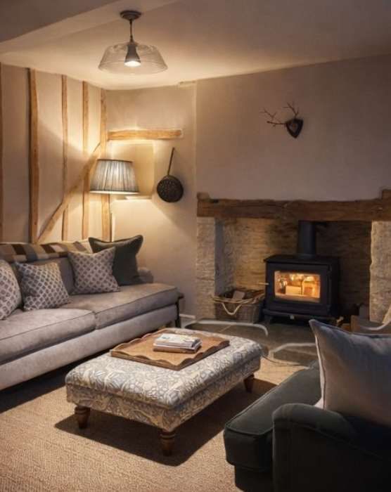 Beautiful luxurious cosy living room with elegant features