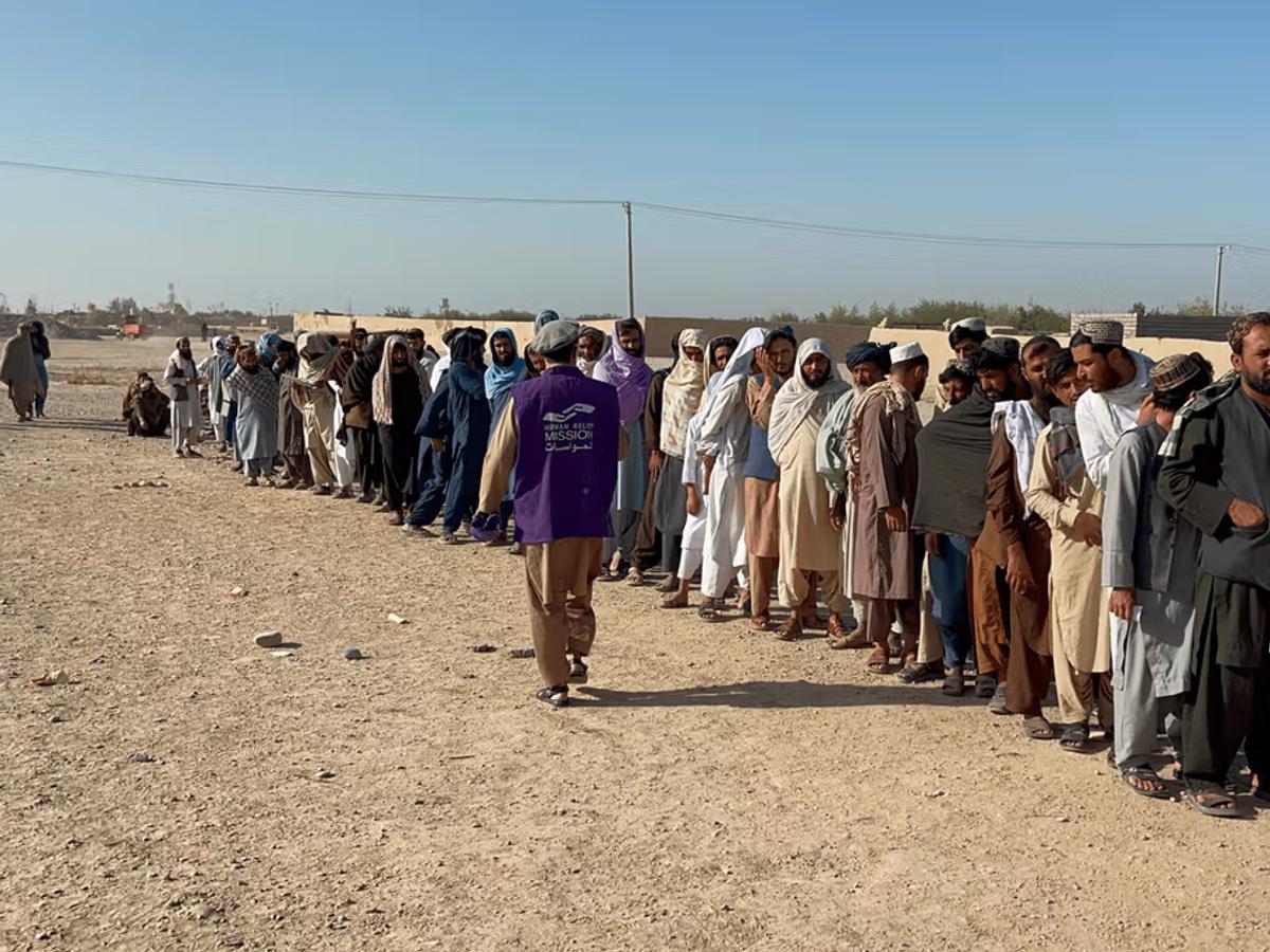 Beneficiaries collecting their food package in Afghanistan | Human Relief Mission