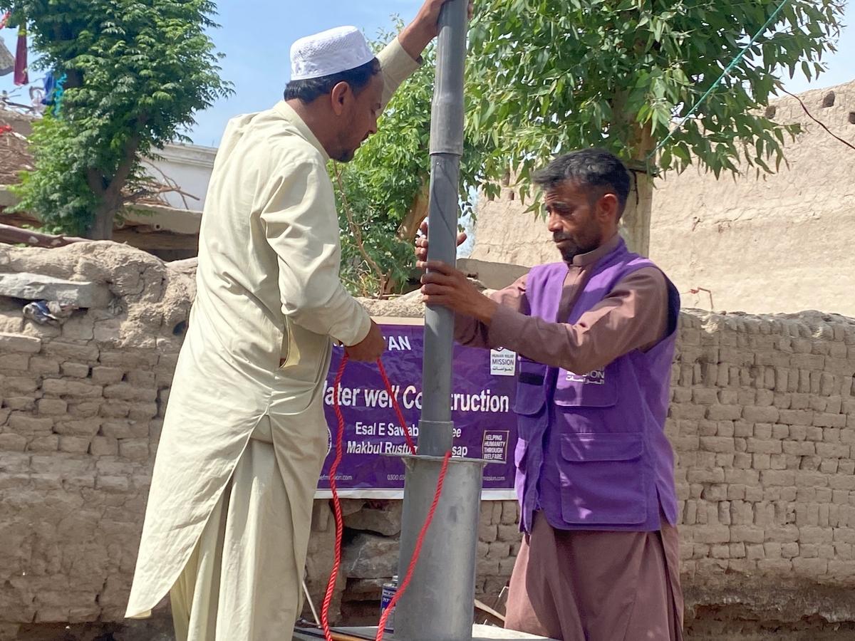 HRM Aid Workers building a water well | Human Relief Mission